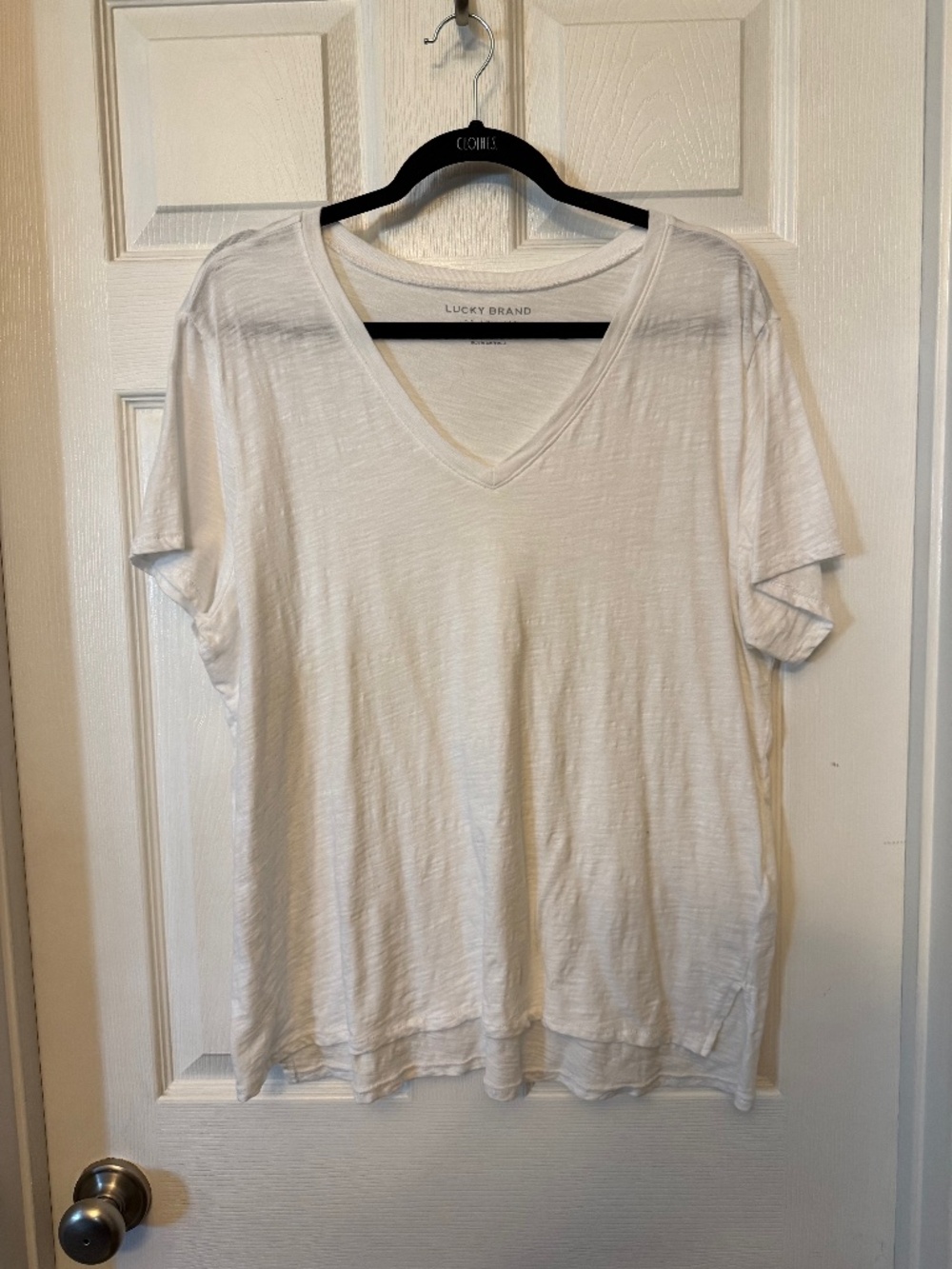 Lucky Brand White Semi-sheer V-Neck T-shirt Size L